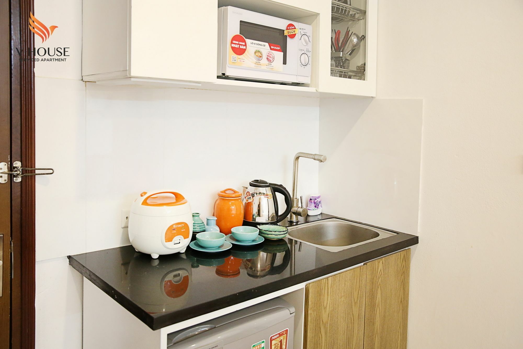 V House 5 Serviced Apartment Ханой Екстер'єр фото