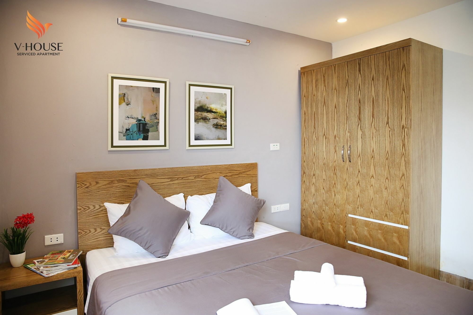 V House 5 Serviced Apartment Ханой Екстер'єр фото